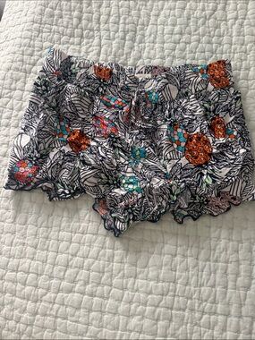 Red Camel Floral Ruffle Shorts - White with Orange & Teal Accents